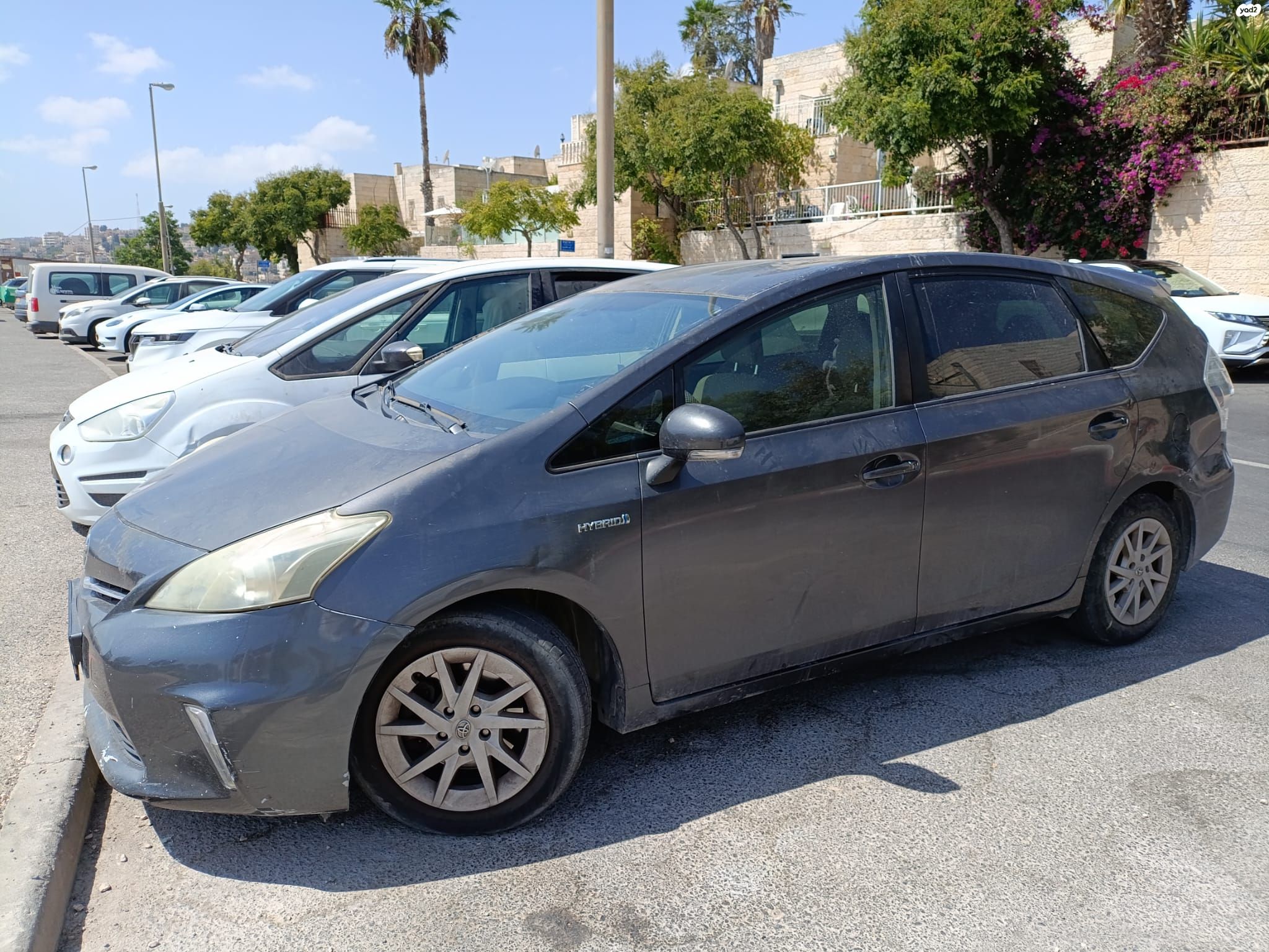 מודעת רכב טויוטה פריוס פלוס