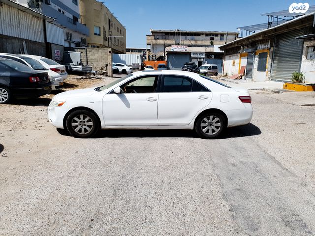 מודעת רכב טויוטה קאמרי