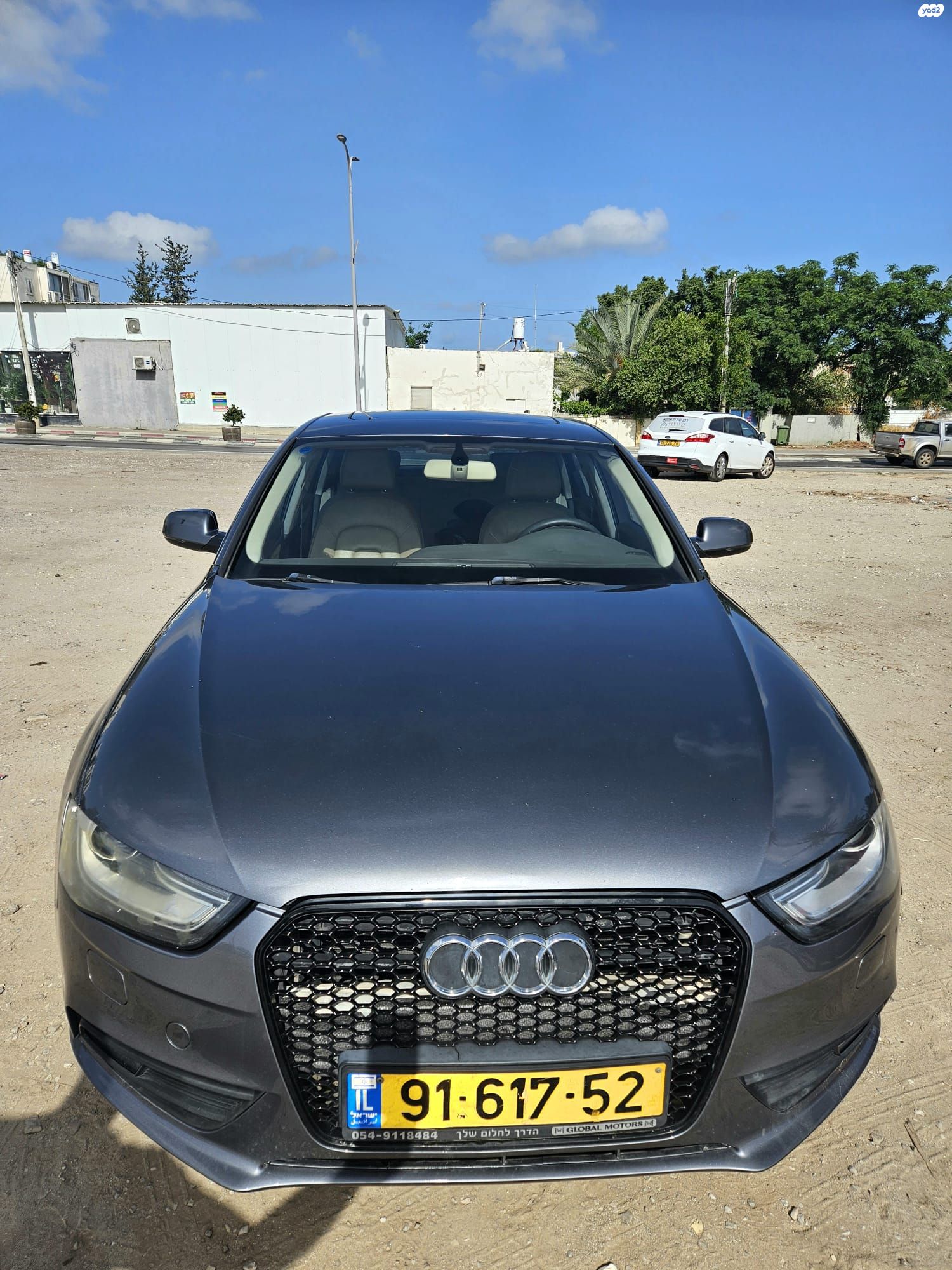מודעת רכב אאודי A4