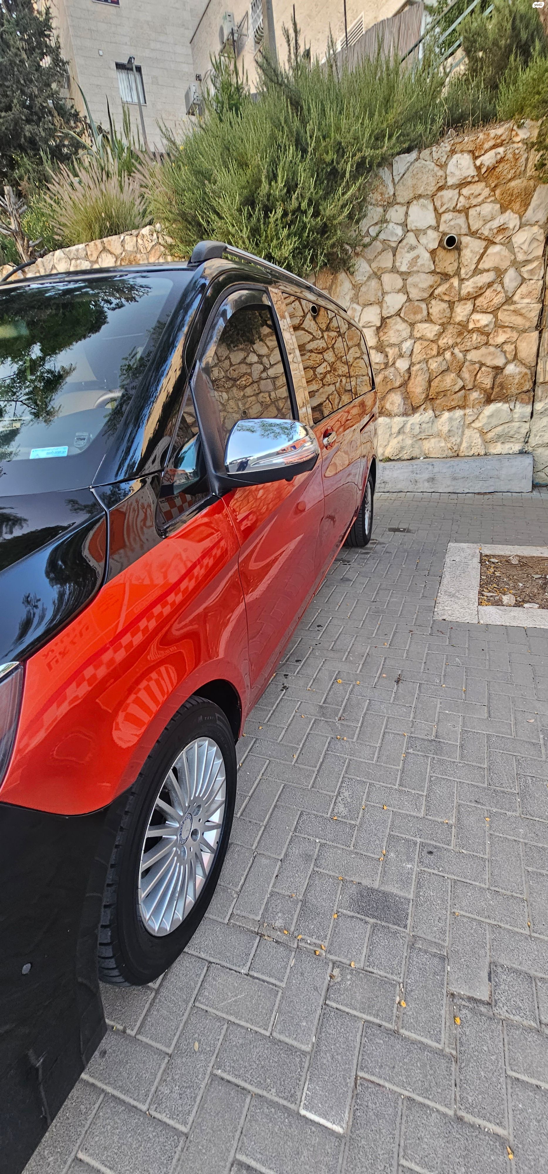 מודעת רכב מרצדס-בנץ V-class