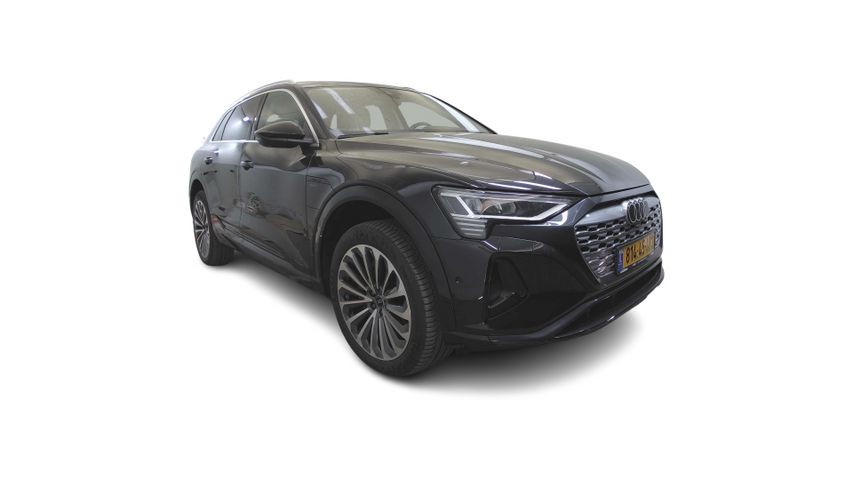 אאודי Q8 e-tron