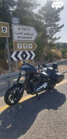 מודעת רכב הרלי דיווידסון ספורט גלייד
