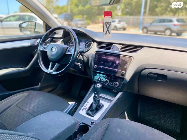 סקודה אוקטביה 