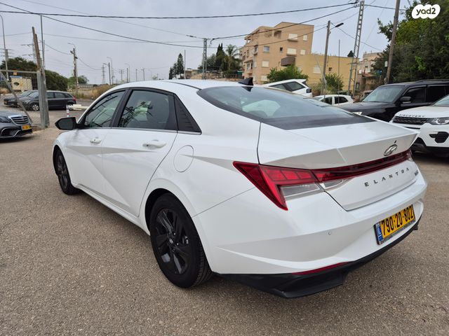 יונדאי אלנטרה