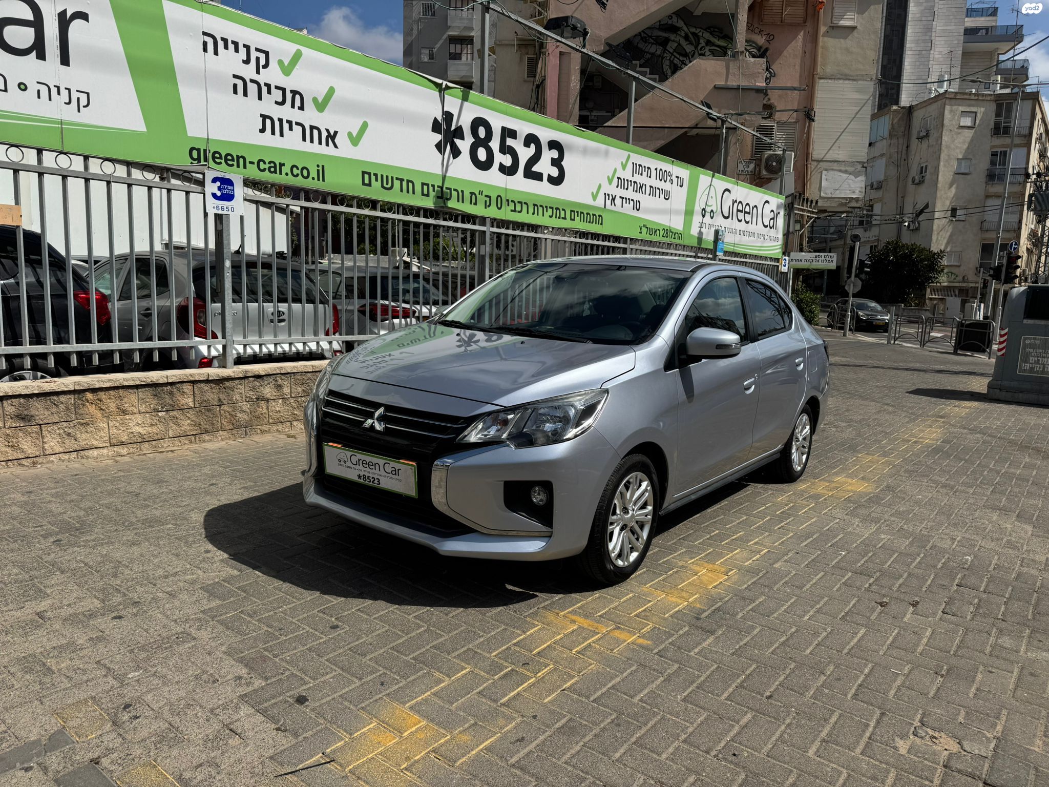 מודעת רכב מיצובישי אטראז'