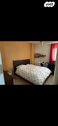 דירה, השיטה 19, רסקו א', חולון