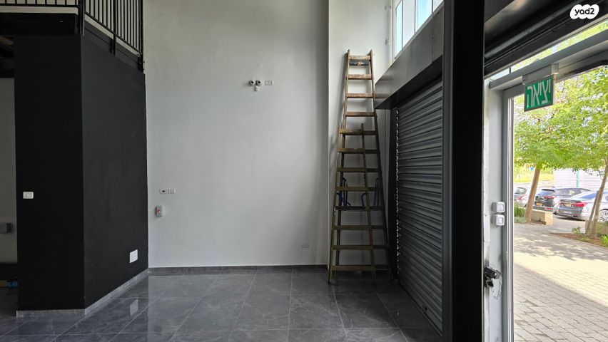 חנויות/ שטח מסחרי, יצחק מודעי 2, פארק הורוביץ, רחובות