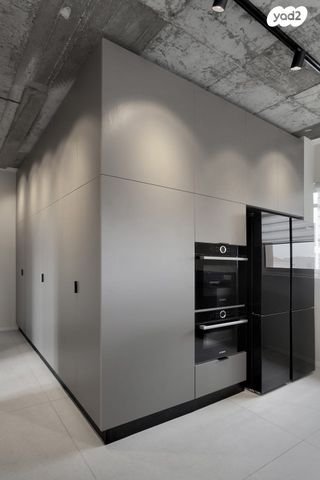 גג/ פנטהאוז, אלעזר בן עזריה, צפון יפו, המושבה האמריקאית-גרמנית, תל אביב יפו