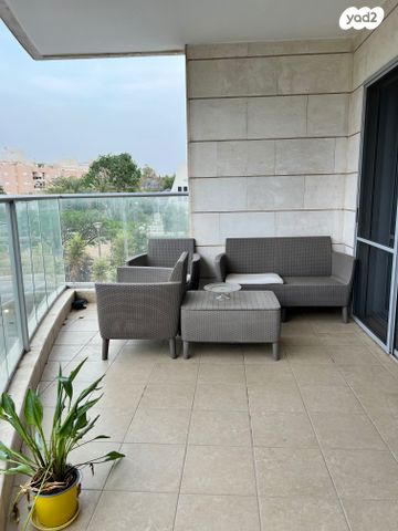 דירה, הצדף 18, נאות רבין, יבנה