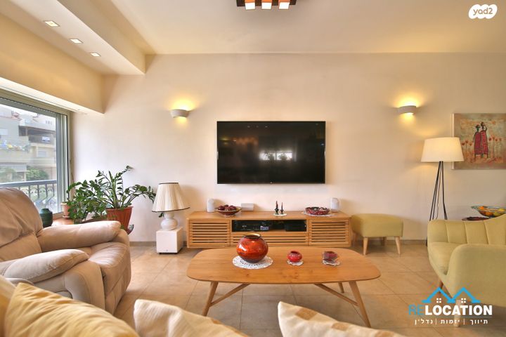 אלישבע קפלן 