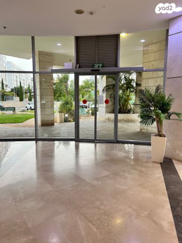 דירה, הצדף 18, נאות רבין, יבנה