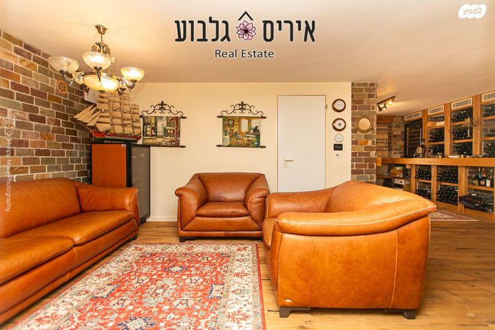 בית פרטי/ קוטג', קמיל הויסמנס, הוד הכרמל, דניה, חיפה