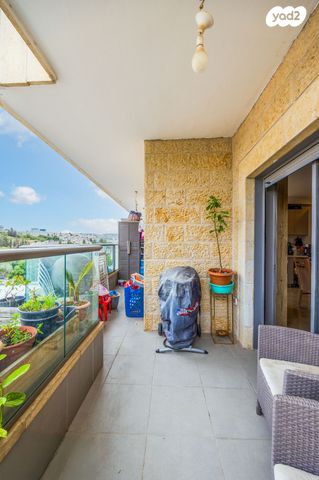 דירה, אברהם שטרן, קרית היובל, ירושלים