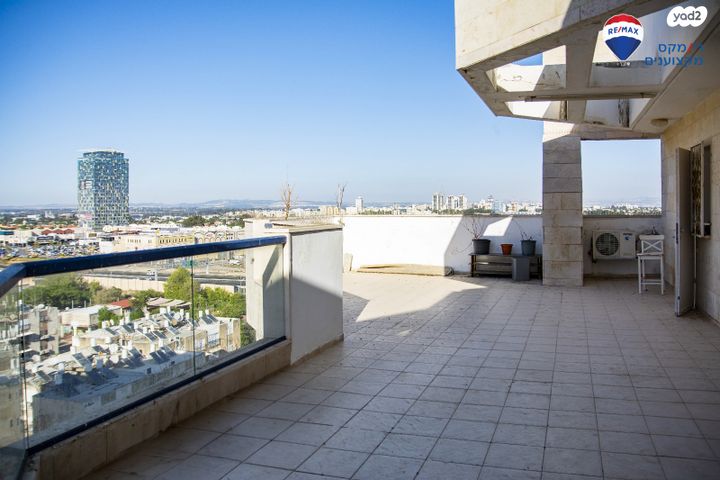 גג/ פנטהאוז, גבעת אולגה, חדרה