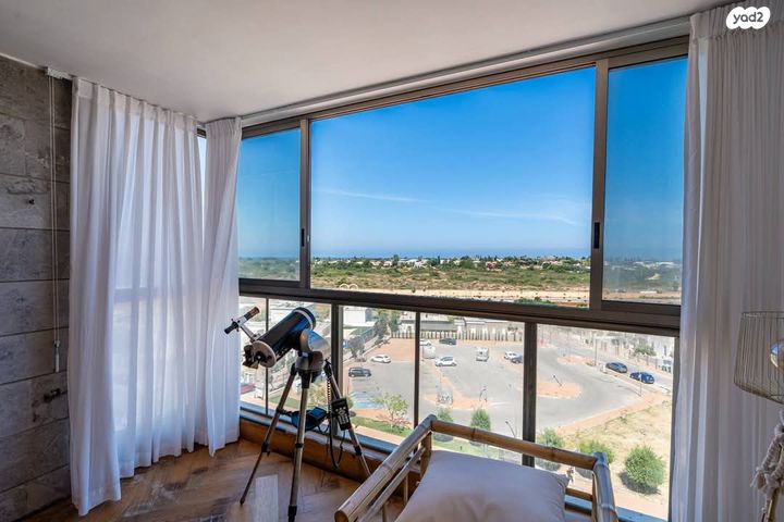 דירה, הר סיני, היובל, אור עקיבא