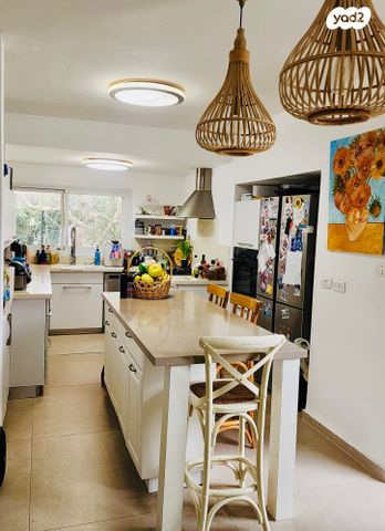 בית פרטי/ קוטג', רוח ים, יעד, יעד