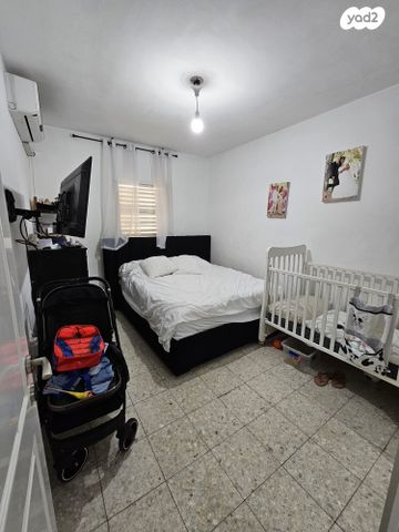 דירה, משה אבן עזרא, רובע ה', אשדוד