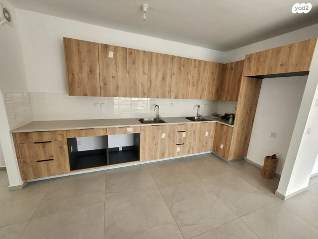 דירה, חגואל, נווה שמיר רמת בית שמש ה-1, בית שמש