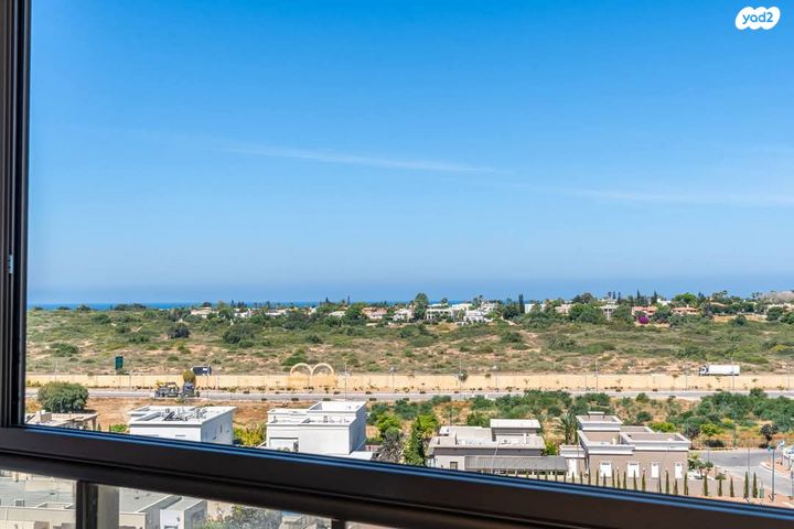 דירה, הר סיני, היובל, אור עקיבא