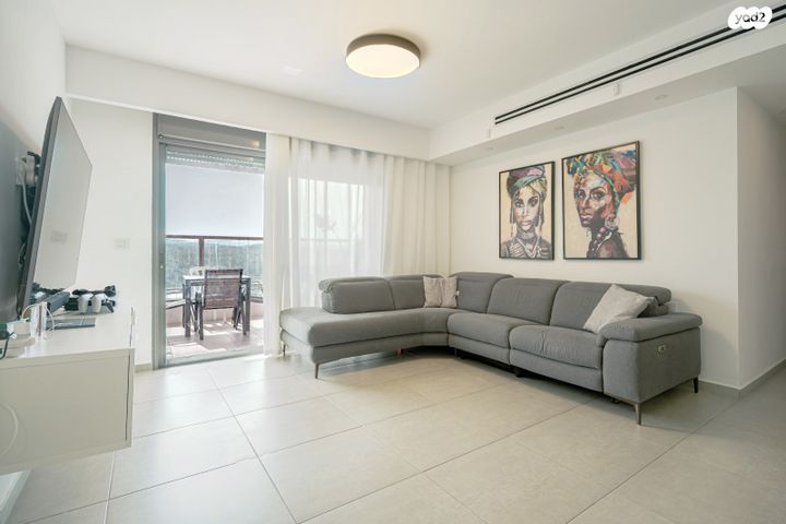 דירה, אחדות 20, בצוותא, חריש