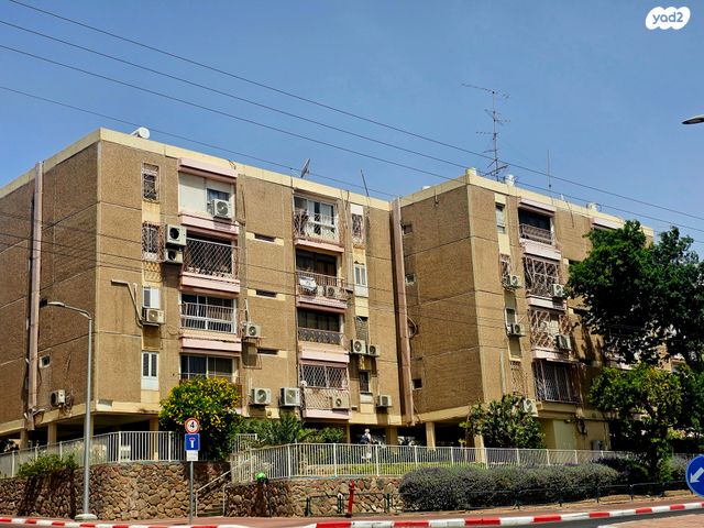 שדרות התמרים 