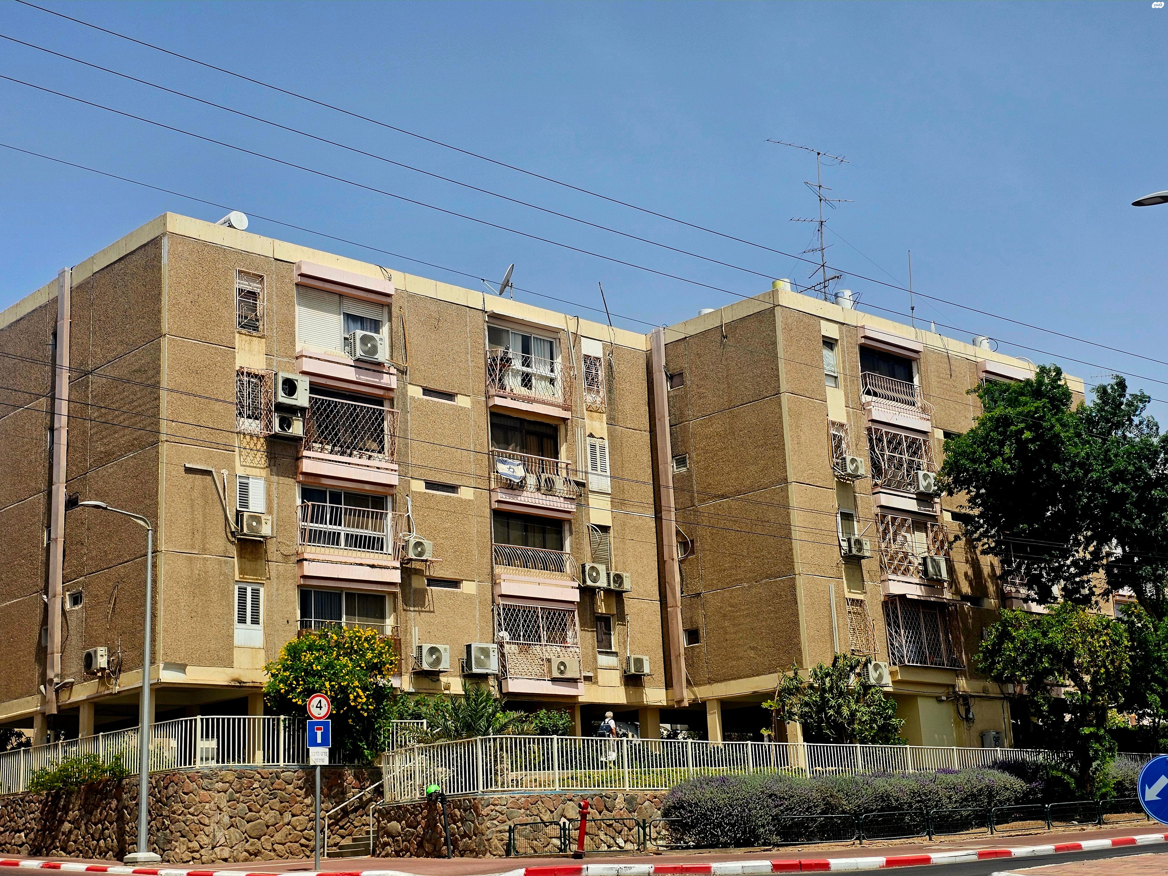 שדרות התמרים 