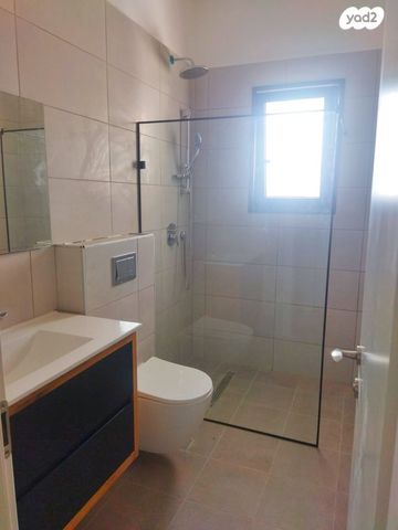 דירה, נווה יהודה, רחובות