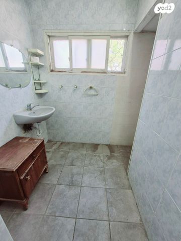 דירה, השילוח, קרית שרת מזרח, חולון