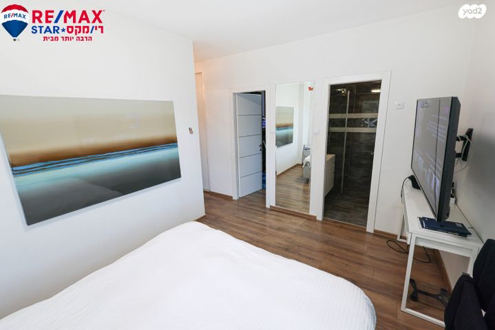 דירה, שדרות אמנון ותמר 8, גני הרצליה, הרצליה