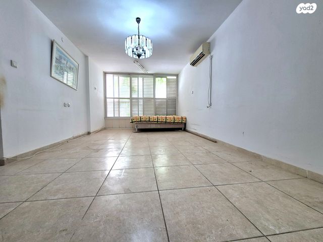 דירה, השילוח, קרית שרת מזרח, חולון