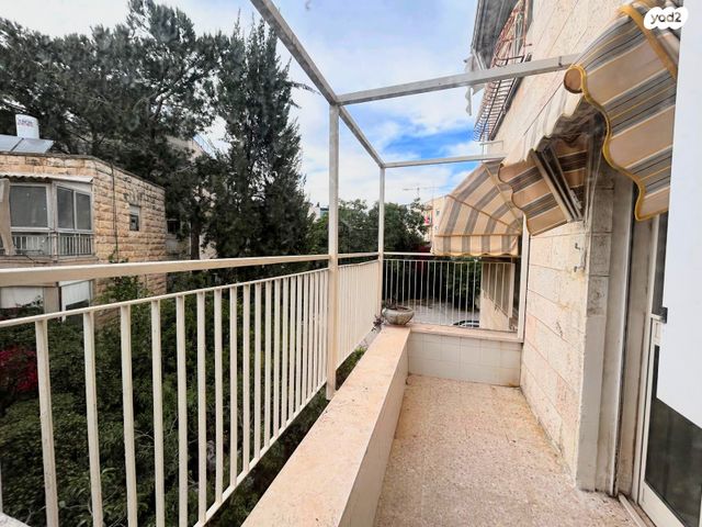 דירה, עובדיה מברטנורה, רחביה, ירושלים