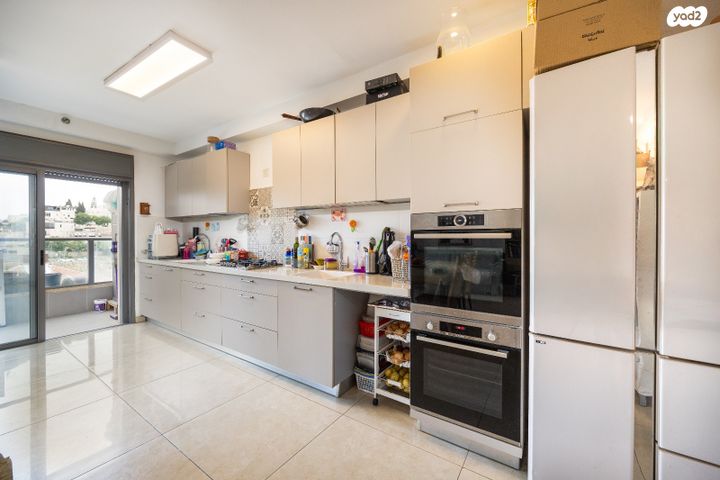 דירה, אברהם שטרן, קרית היובל, ירושלים