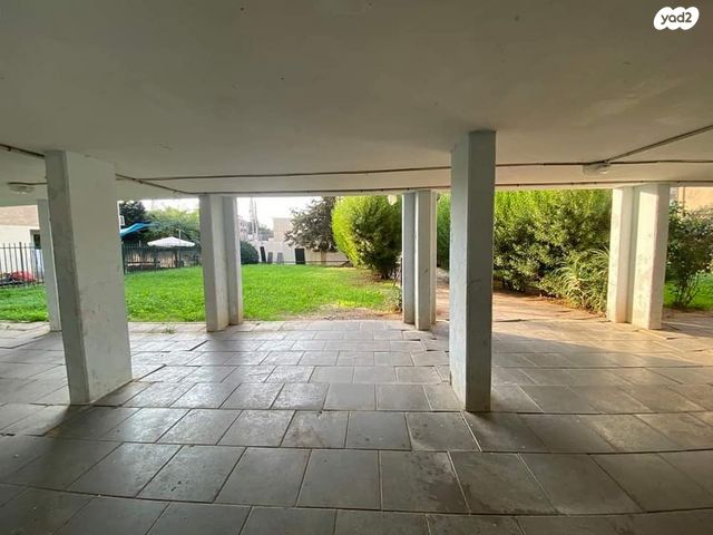 דירה, השלום, נאות יצחק רבין, רמלה