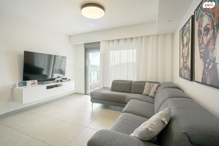 דירה, אחדות 20, בצוותא, חריש