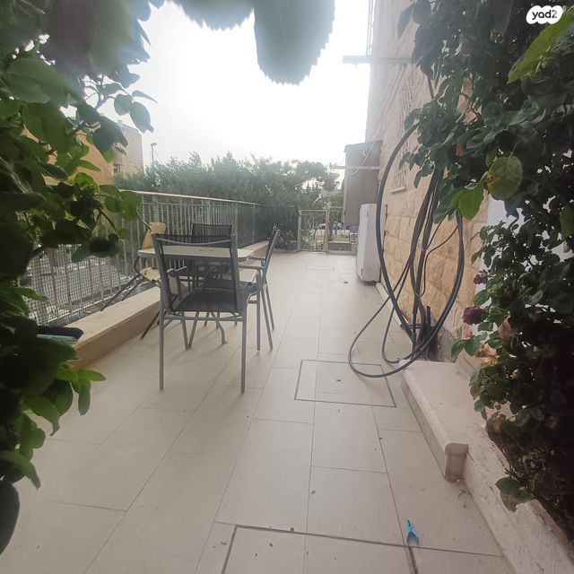 דירת גן, הצוף, גילה, ירושלים