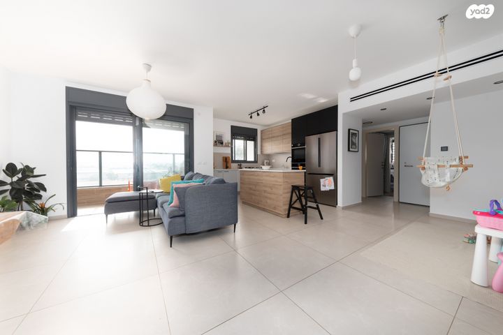 דירה, שבט זבולון 21, אחיסמך, לוד