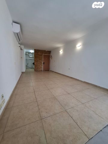 מעפילי אגוז 5