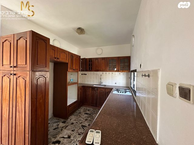 דירה, פנחס רוזן, רמת גולדה, חיפה