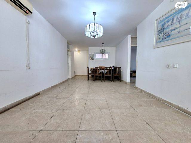 דירה, השילוח, קרית שרת מזרח, חולון