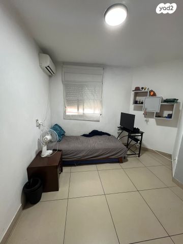 דירה, אסירי ציון 19, קרית שלום, תל אביב יפו