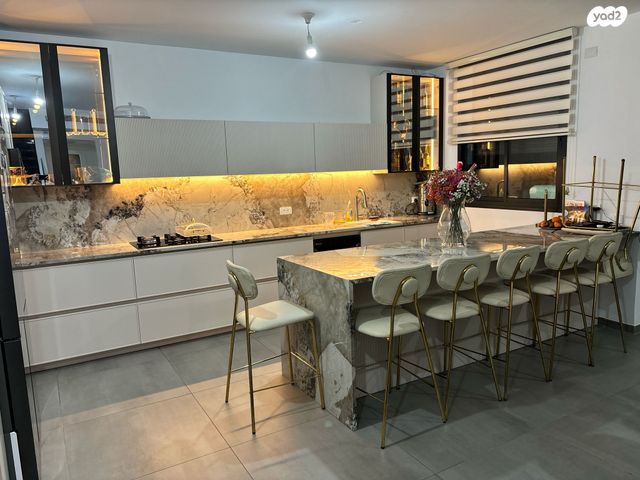 דופלקס, חולון