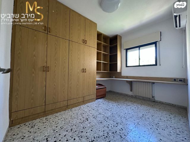 דירה, פנחס רוזן, רמת גולדה, חיפה