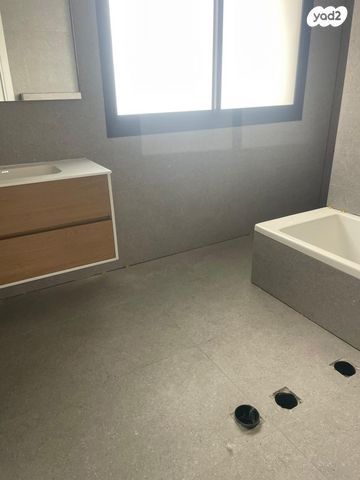 גג/ פנטהאוז, מרכז, כפר סבא