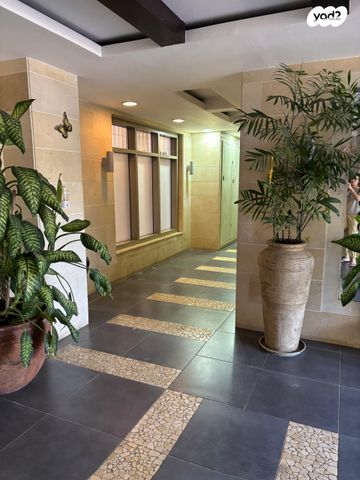 דירה, תל ימת כרכור, פרדס חנה כרכור