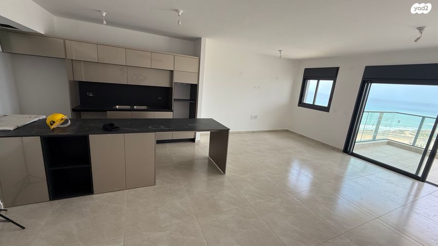 דירה, הרב הרצוג 6, צפון מערב מרכז העיר, נתניה