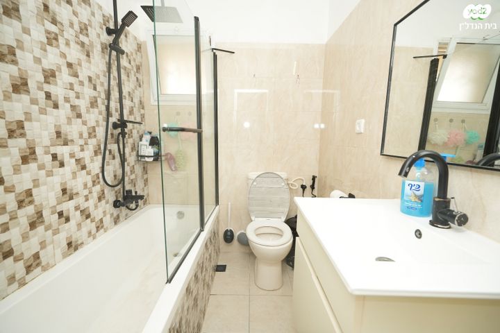 דירת גן, היובל, אור עקיבא