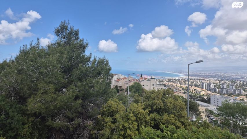 גג/ פנטהאוז, רמת אלמוגי, חיפה