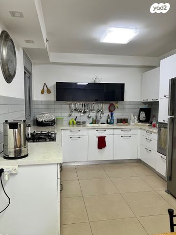 דירה, הצדף 18, נאות רבין, יבנה