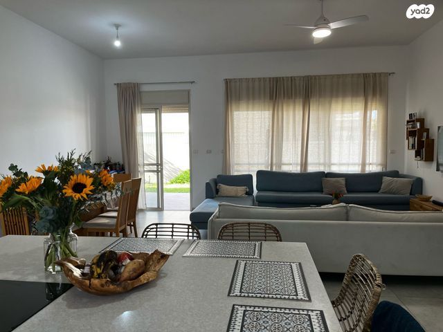 בית פרטי/ קוטג', באר אורה