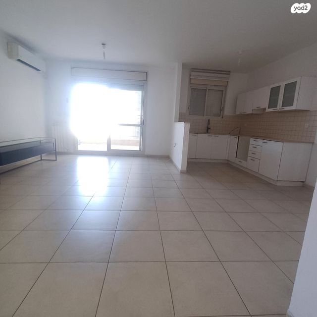 דירה, הבבא סאלי, חומת שמואל, הר חומה, ירושלים